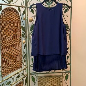 Theory blue ruffled tunic and matching pant